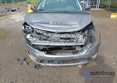 2012 Ford Fusion Se из США, поврежденный, VIN 3FAHP0HA8CR390058